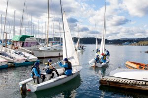 Ecole Victor Brodeur students sailing